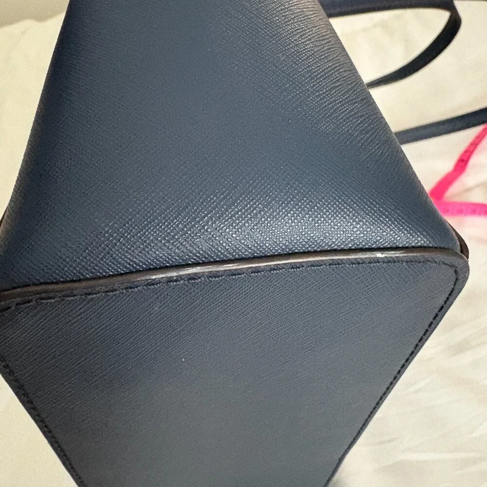 Michael Kors Charlotte Medium Tote Navy Saffiano Leather Top Zipper Travel Chic